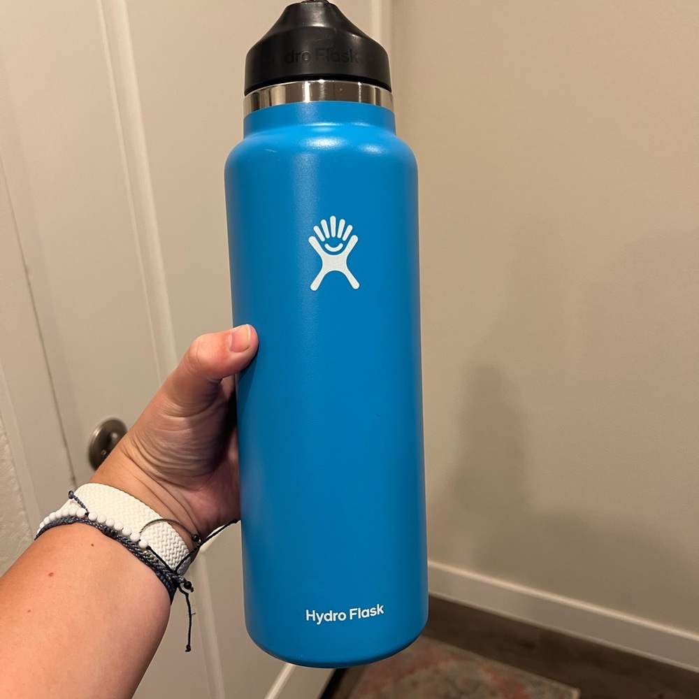 Hydro Flask Ocean Blue Bottle
